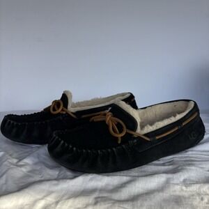 UGG Black Suede Shearling Lined Moccasin Slippers Bow Accent Women's Size 9